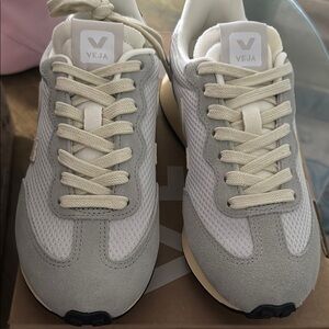Veja Sneakers in Gray and Cream